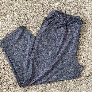 NWOT Lululemon Final Play Crop 23”